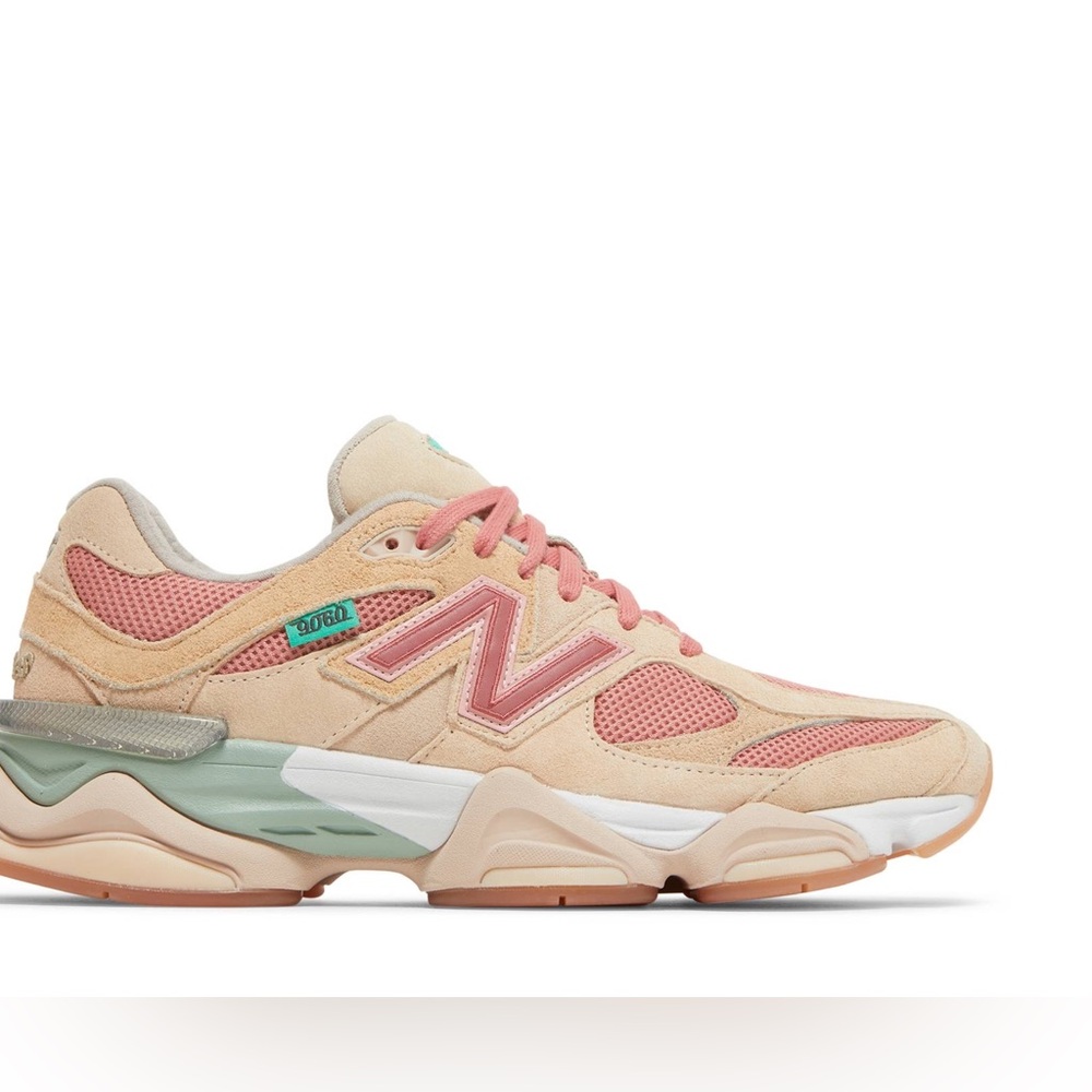 New balance 9060